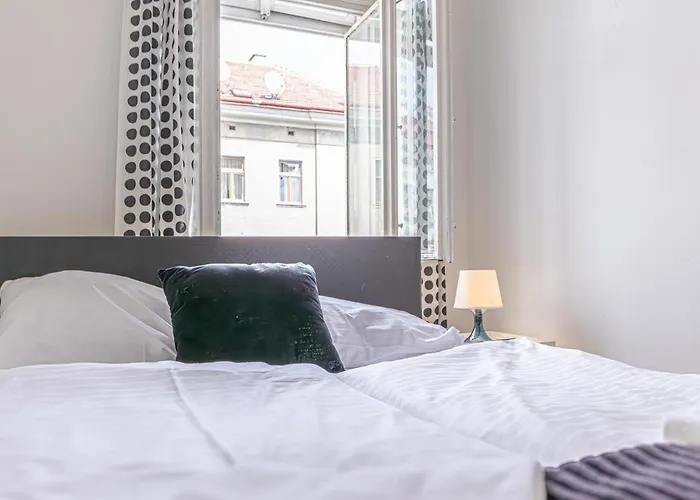 Sweet 3 Private In Shared Near Wiener Stadthalle & Apartment